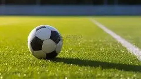 巴黎圣日耳曼与法国后卫库尔扎瓦延长合约至2025年