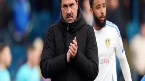 激情碰撞！鲁尔区球场烽火连天，握手言和佳局待现