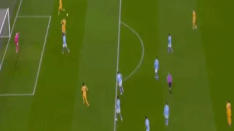 张之臻因伤退出马赛站男单四强比拼